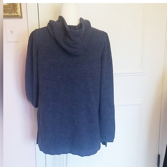 BAREFOOT DREAMS navy hooded cardigan - Picture 2 of 6